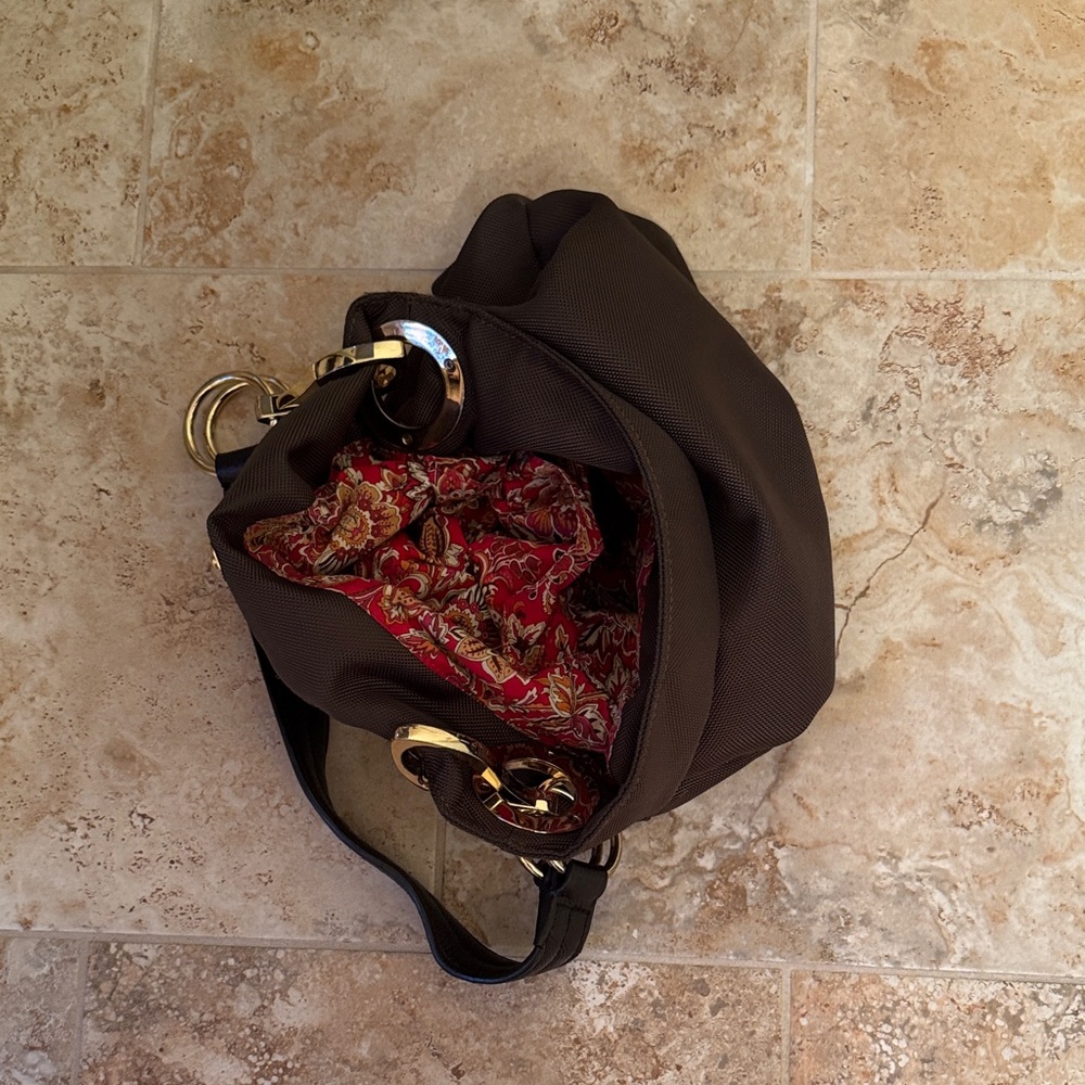 Elegant Dark Green Shiny Nylon Shoulder Bag - Picture 4 of 4